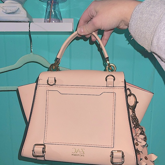 Zac Posen HandBag in the shade ballerina pink 🩰🙌🏼✨☁️🎀 - Picture 3 of 6